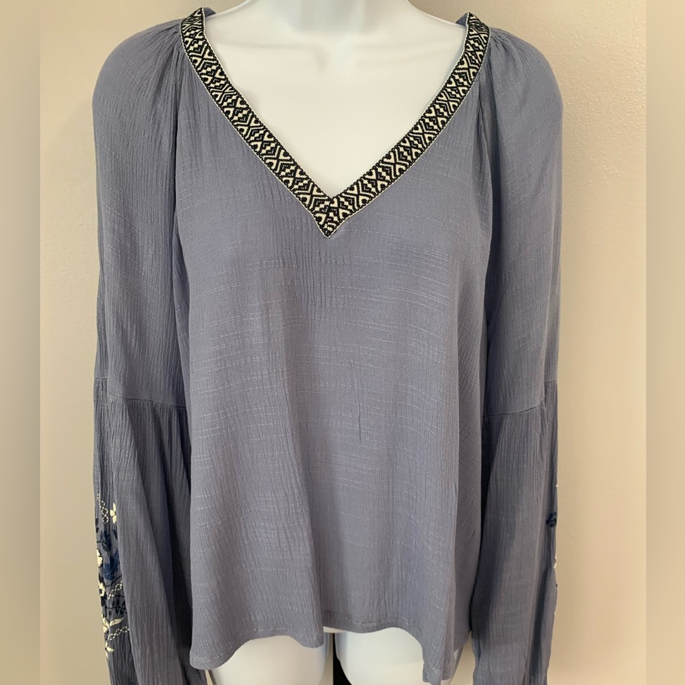 Eyeshadow Embroidered Top